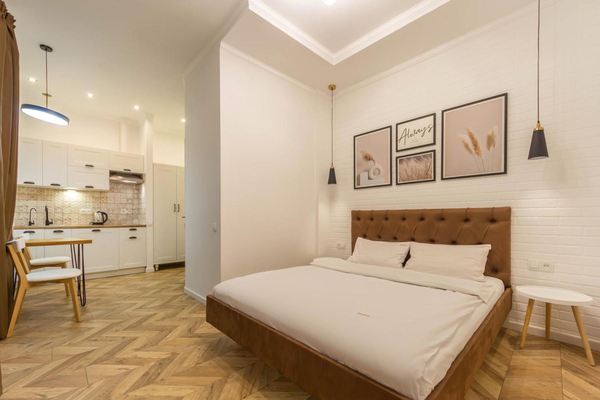Self Check-In Apartments Kyiv Exterior photo