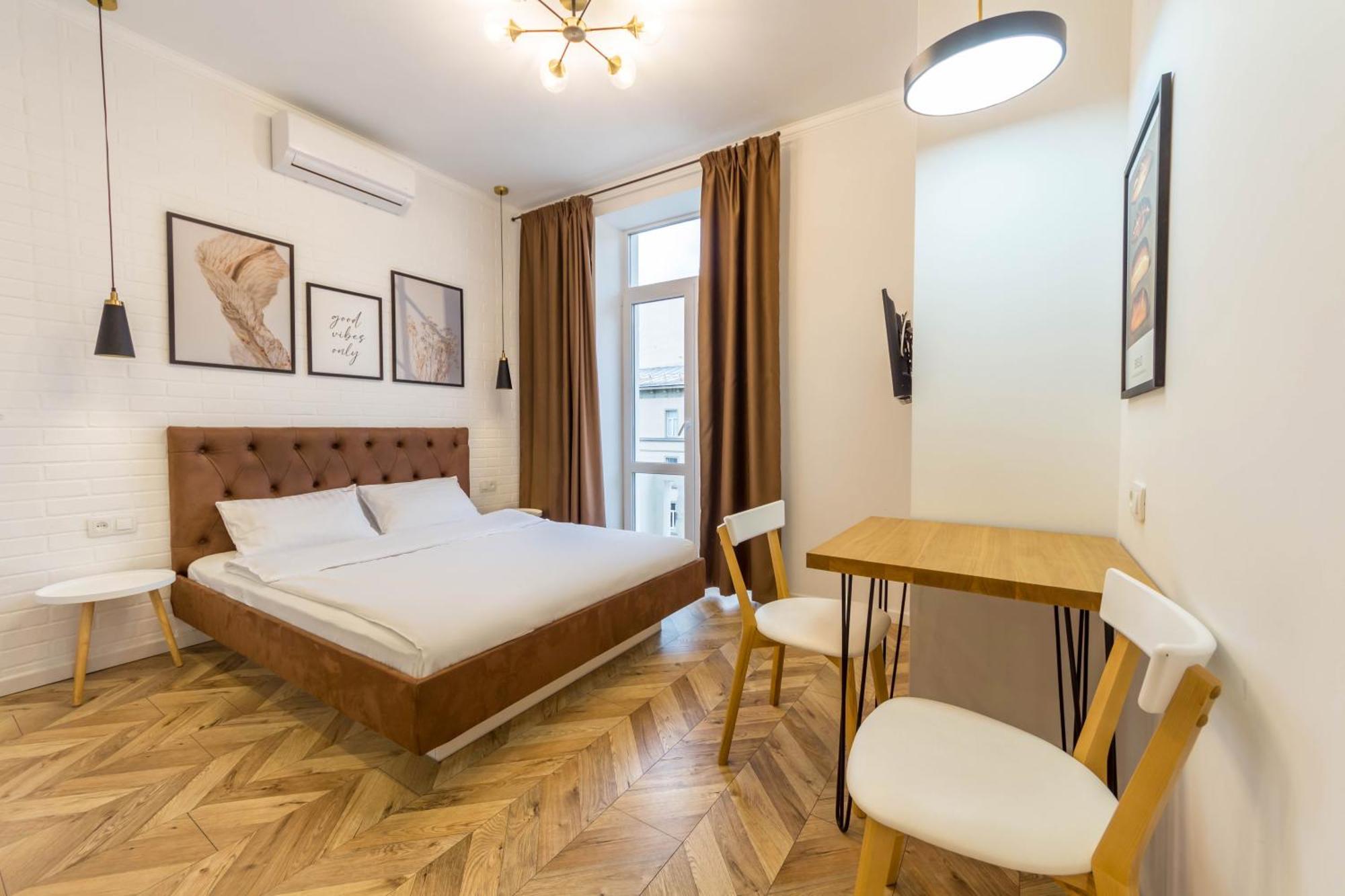 Self Check-In Apartments Kyiv Exterior photo