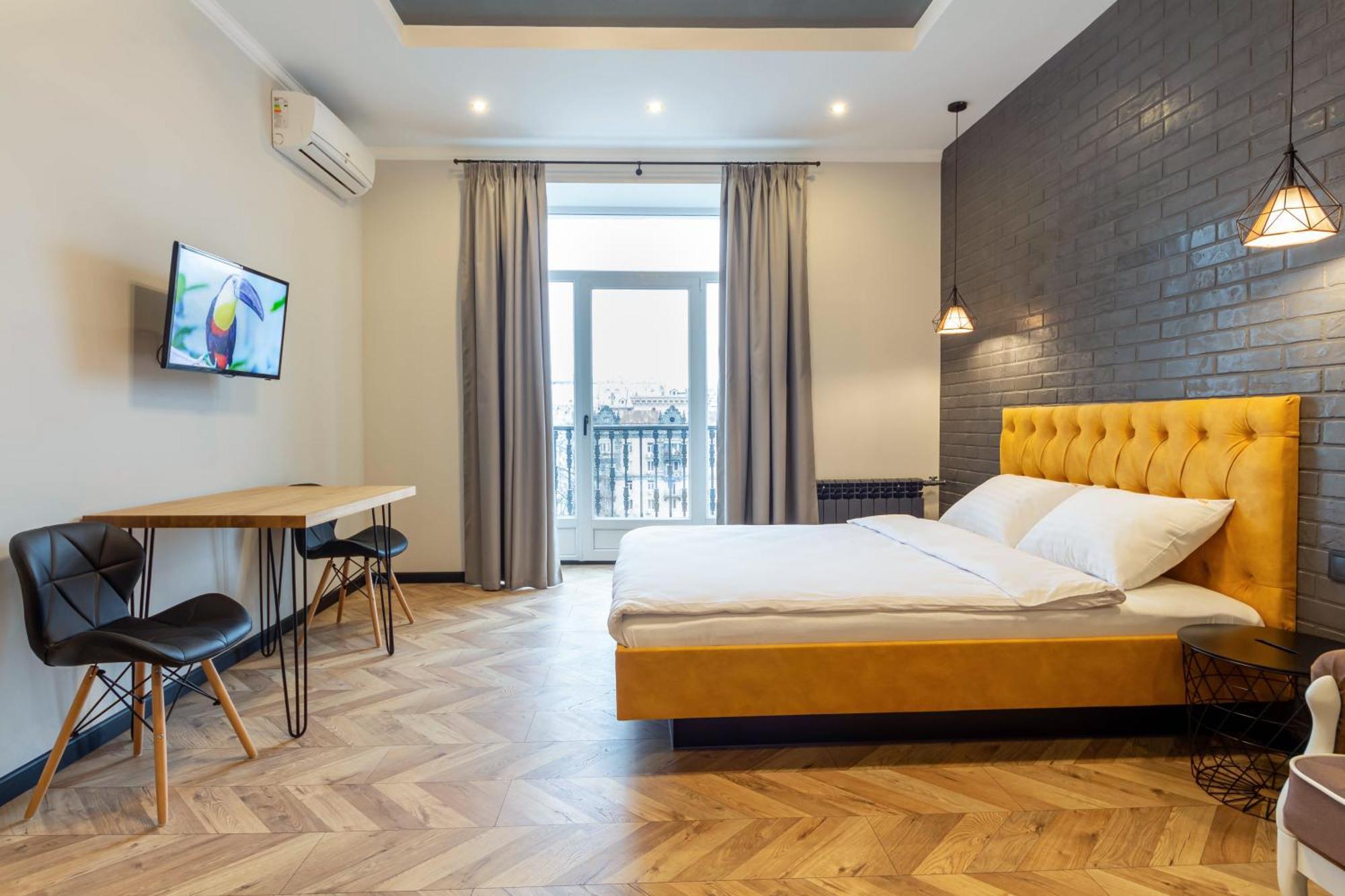 Self Check-In Apartments Kyiv Exterior photo