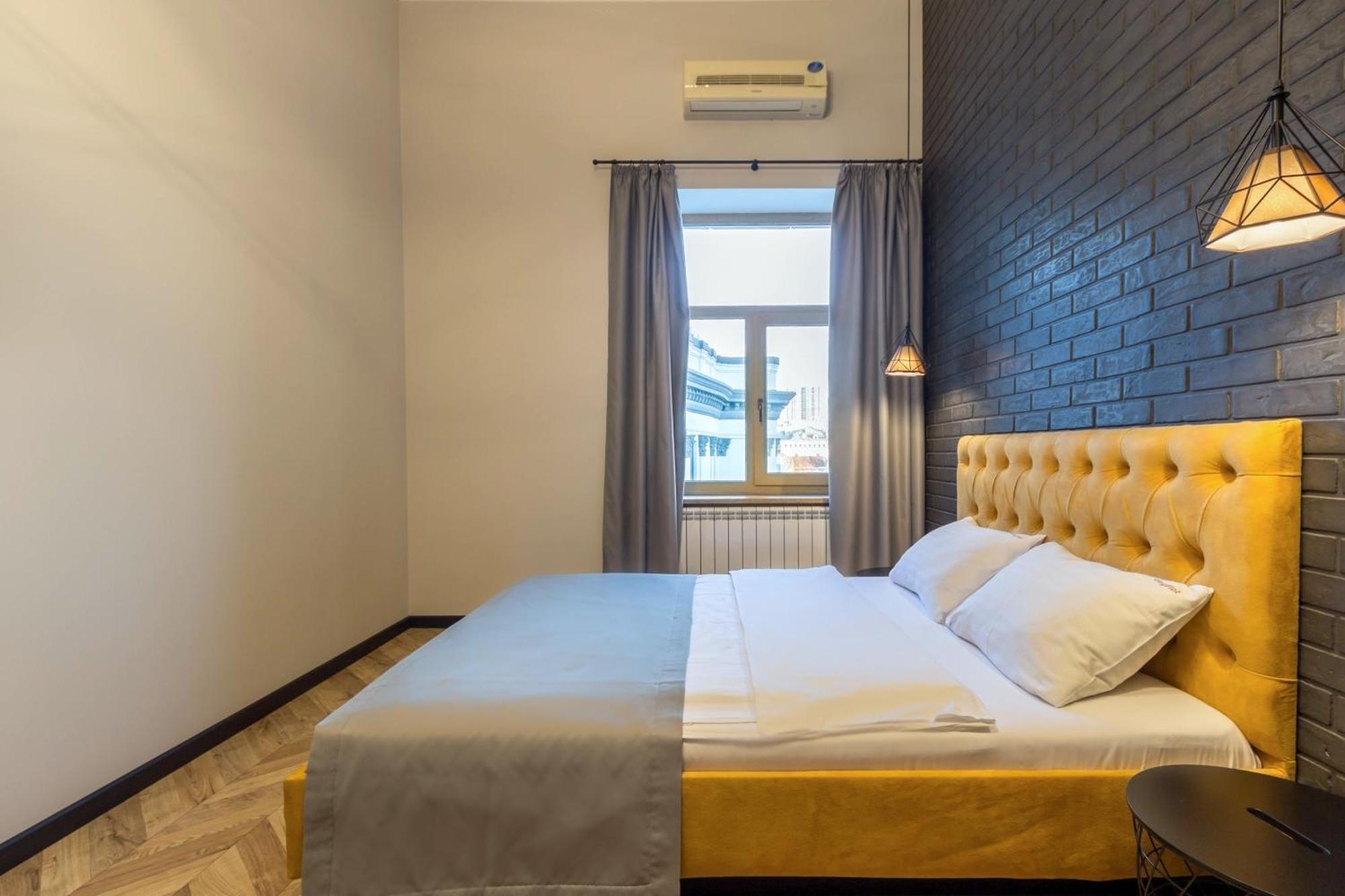 Self Check-In Apartments Kyiv Exterior photo